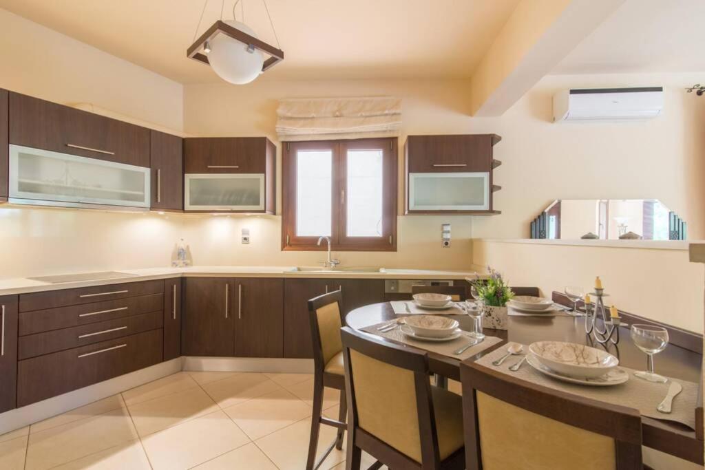 Villa Comfy House With Mountain View Iraklion