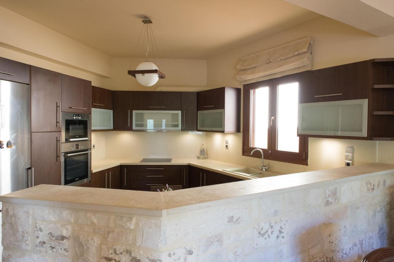 Villa Comfy House With Mountain View Iraklion