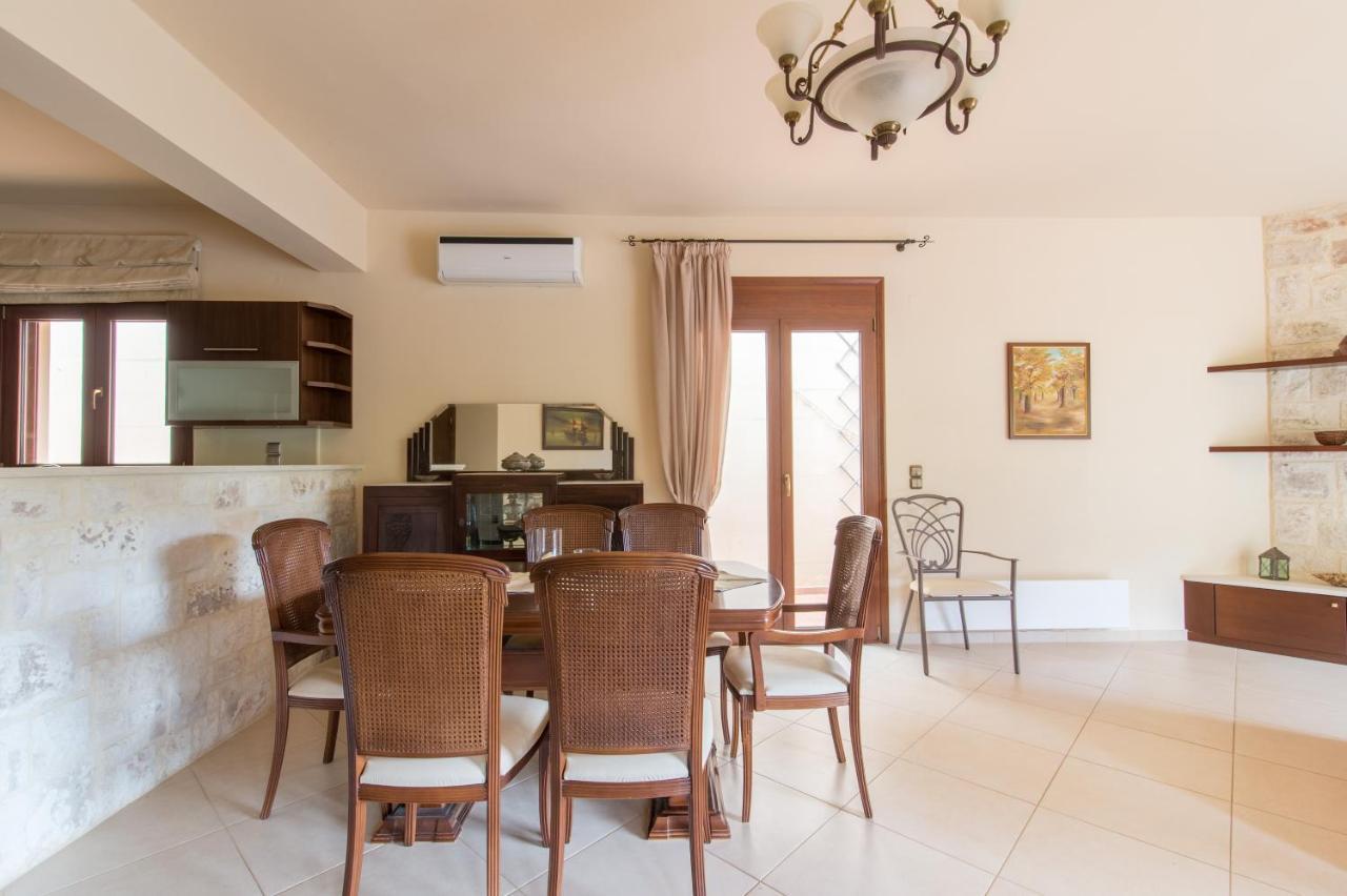 Villa Comfy House With Mountain View Iraklion