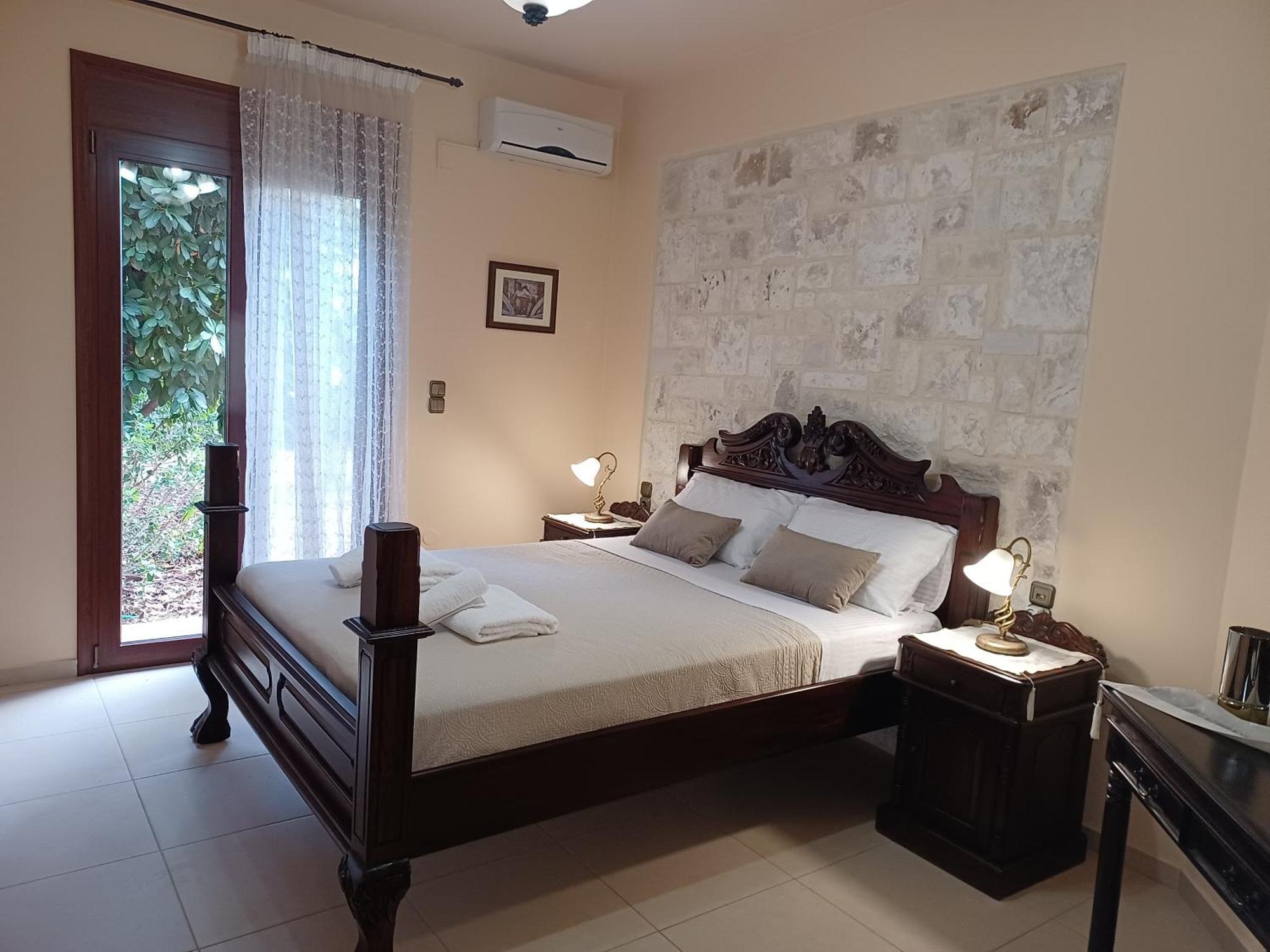 Comfy House With Mountain View Villa
